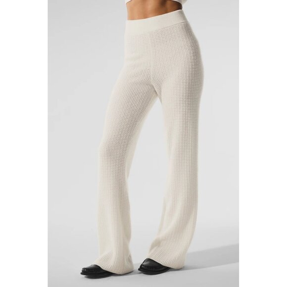 ALO Yoga Cashmere High-Waist Plush Waffle Pants in Ivory - Picture 2 of 7